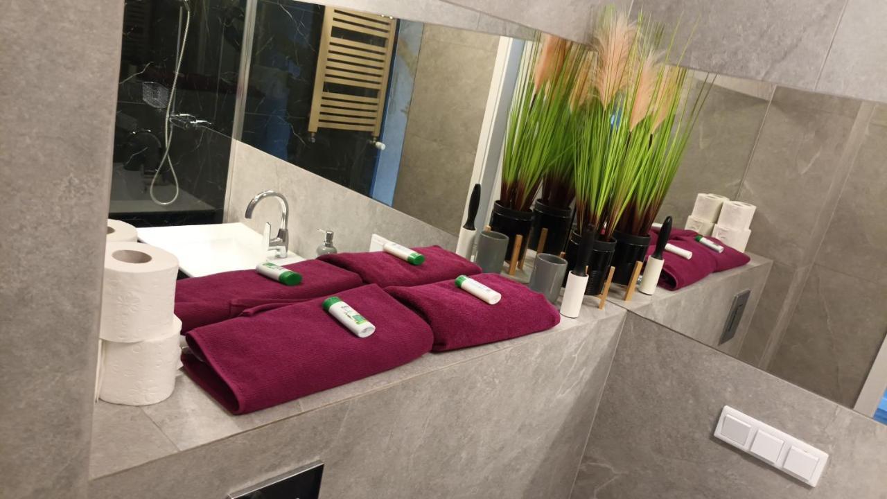 Apartament One Apartment Lublin Luaran gambar